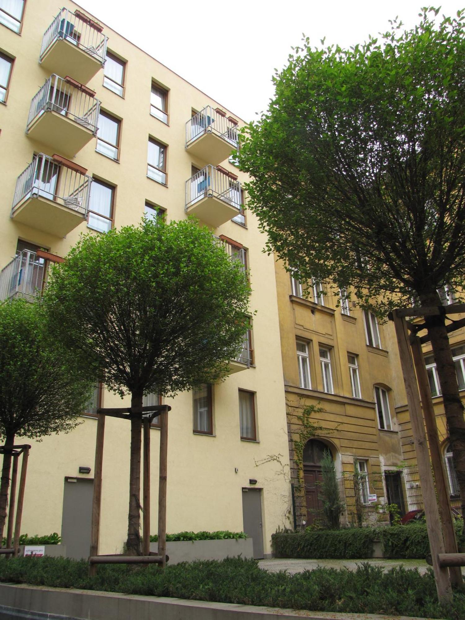 Aparthotel Austria Suites Prague Exterior photo