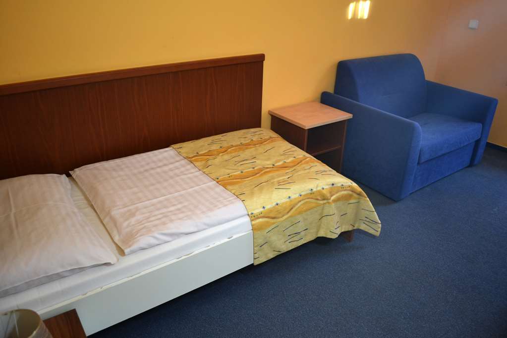 Aparthotel Austria Suites Prague Room photo